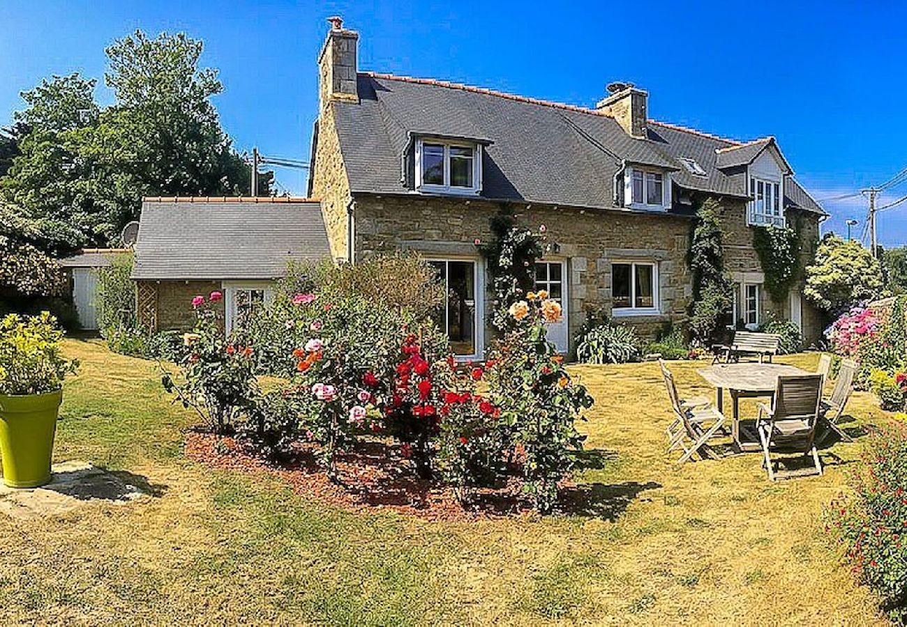 Ferienhaus in Penvénan - Ty Moune · highly sought after location