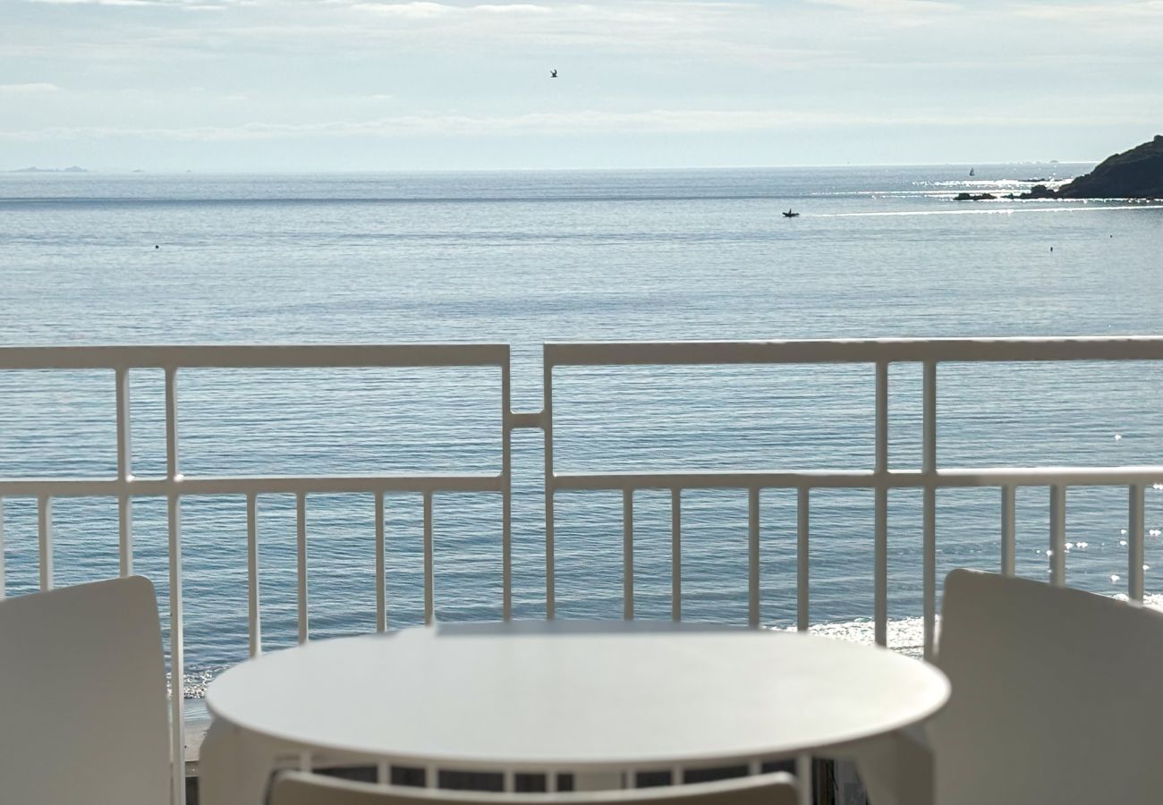 Ferienwohnung in Trébeurden - LES MELOINES - T3 · Luxurious 2 Bedroom Seaside Ap