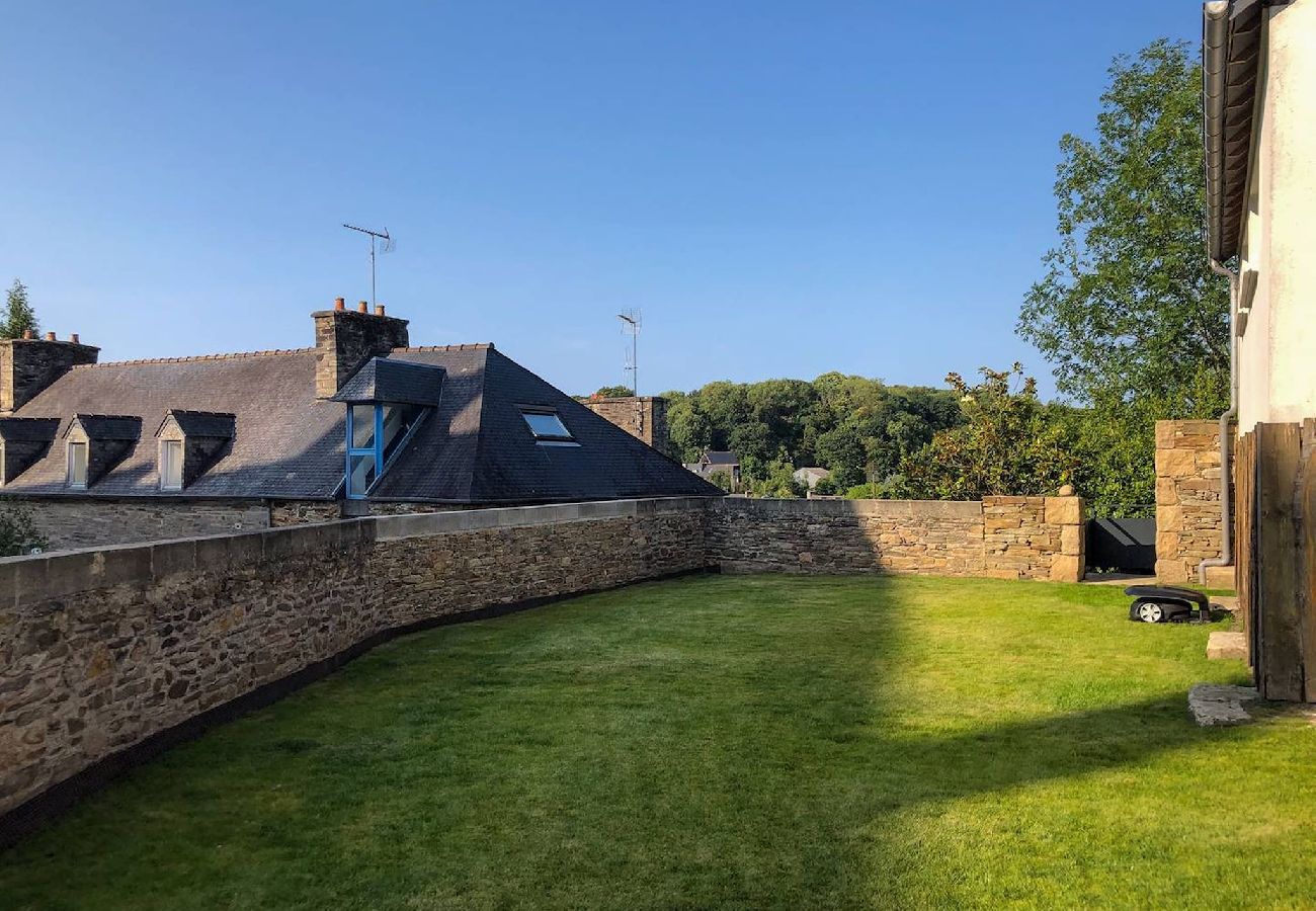 Ferienhaus in Lannion - la maison du centre · The countryside in the heart