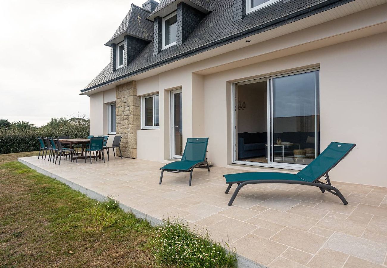 Ferienhaus in Trébeurden - Ty Ewano · Lovely house with sea view in Trébeurde