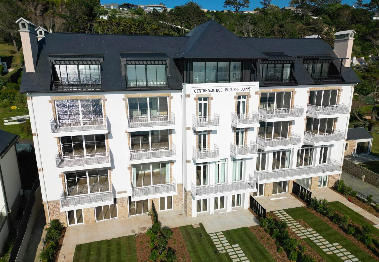 Ferienwohnung in Trébeurden - Bréhat T3, acces plage et vue