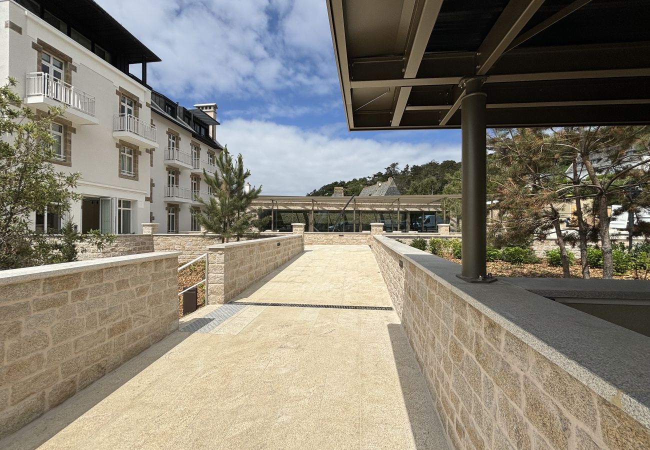 Ferienwohnung in Trébeurden - Bréhat T3, acces plage et vue