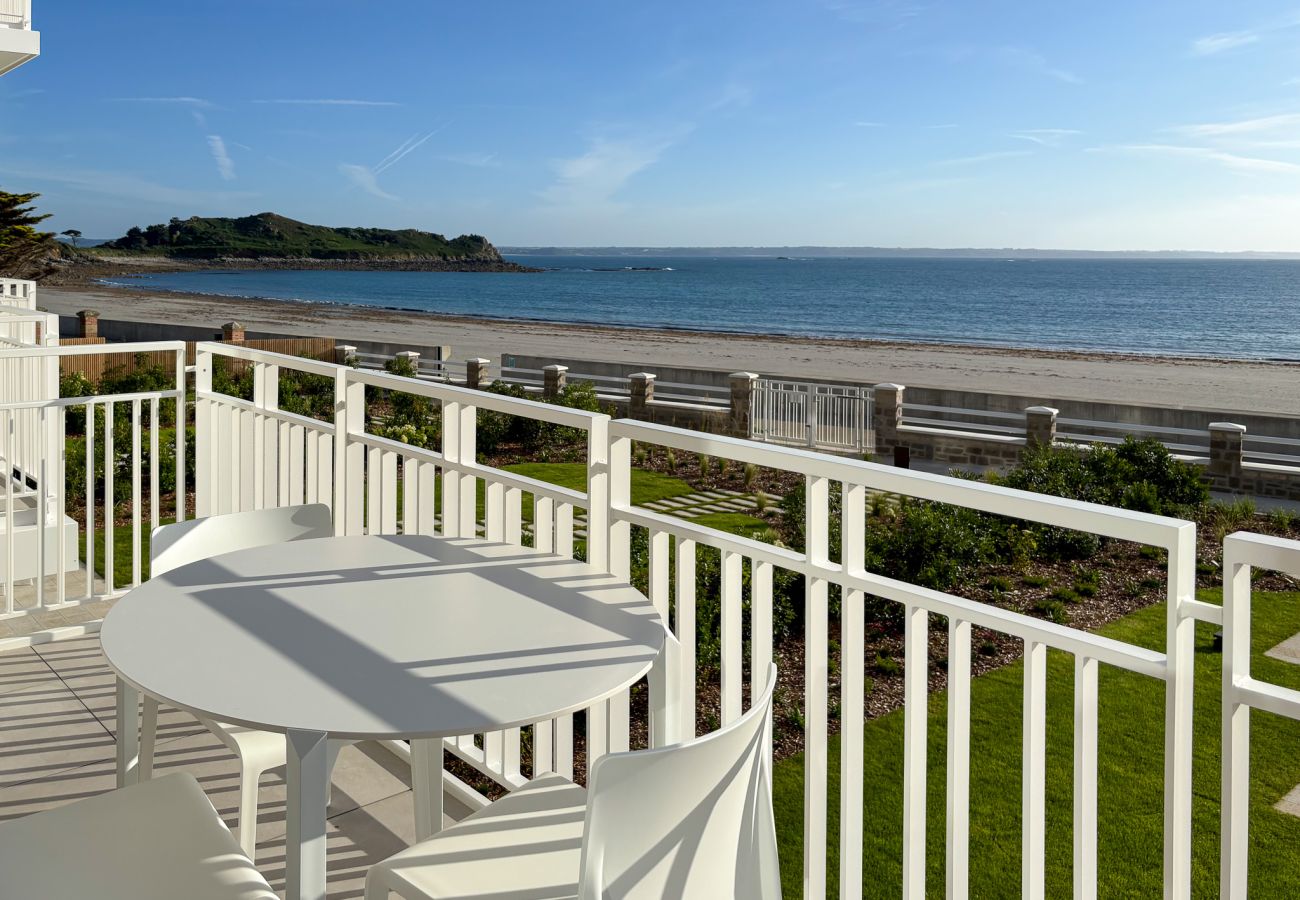 Ferienwohnung in Trébeurden - Bréhat T3, acces plage et vue