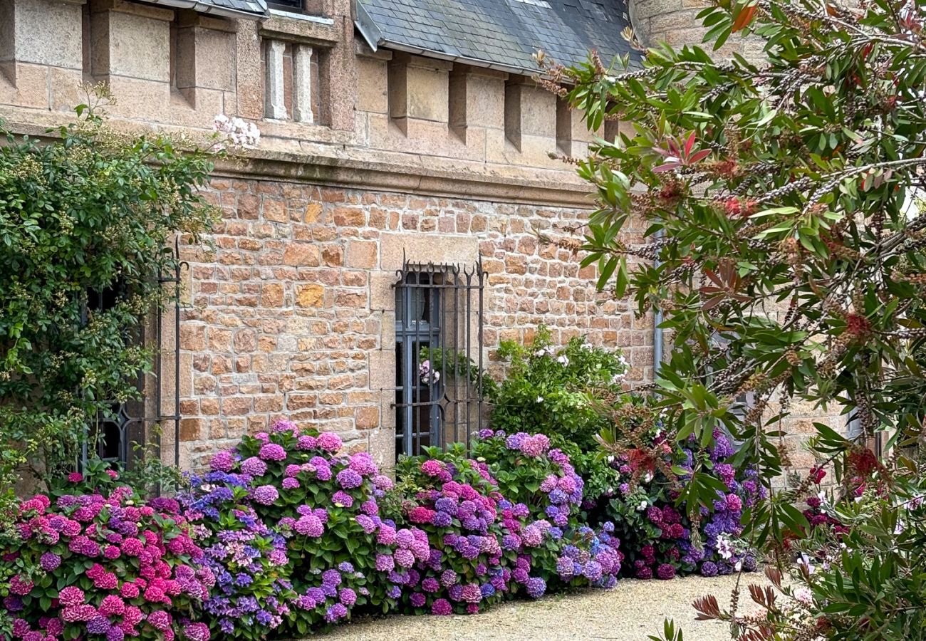 House in Trébeurden - Ker nelly · magnifique chateau