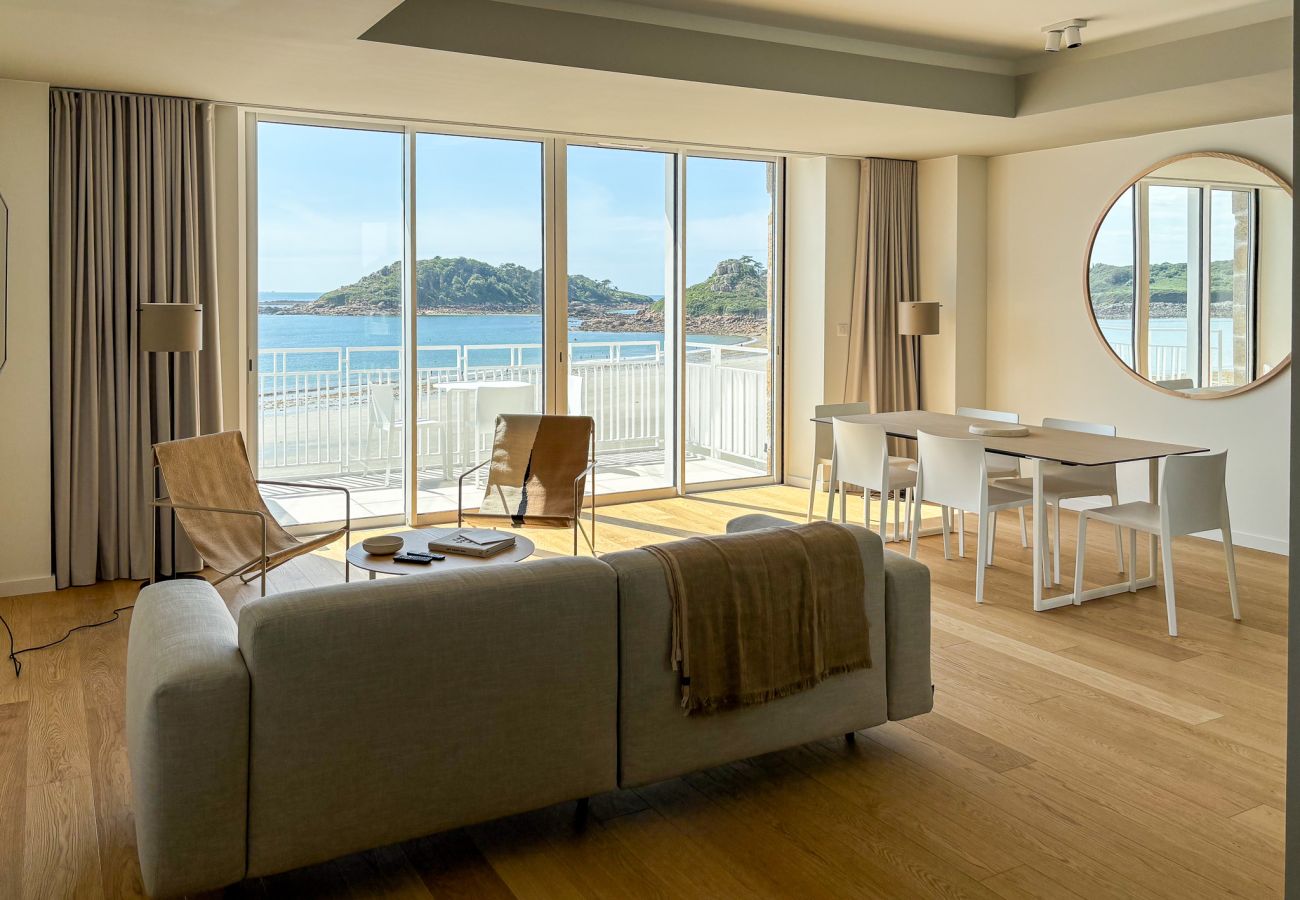 Appartement à Trébeurden - PORS-MABO T3 · Luxury 2 Bedroom Apartment with Sea